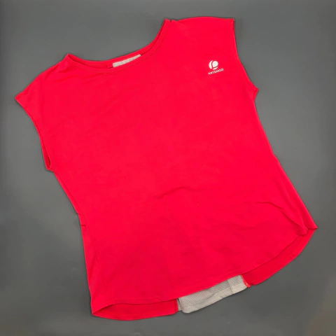 Remera Decathlon - Talle 12 años