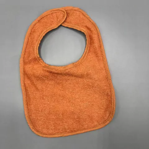 Babero Neat - Talle 3-6 meses