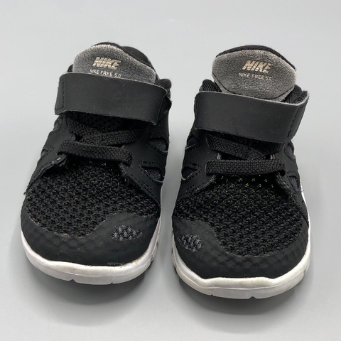 Zapatillas Nike - Talle 18.5 - SEGUNDA SELECCIÓN