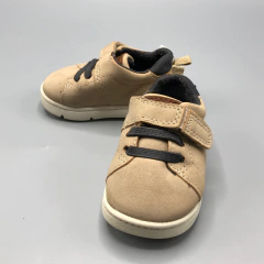 Zapatillas Carters - Talle 17 - SEGUNDA SELECCIÓN