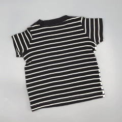 Remera Carters - Talle 6-9 meses - SEGUNDA SELECCIÓN en internet