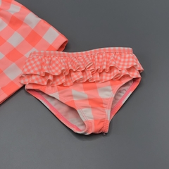 Malla Carters Talle 3 meses cuadrillé blanco rosa fluor volados(remera y bombachudo) - comprar online