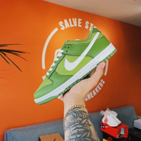 Nike Dunk Low o Chlorophyii
