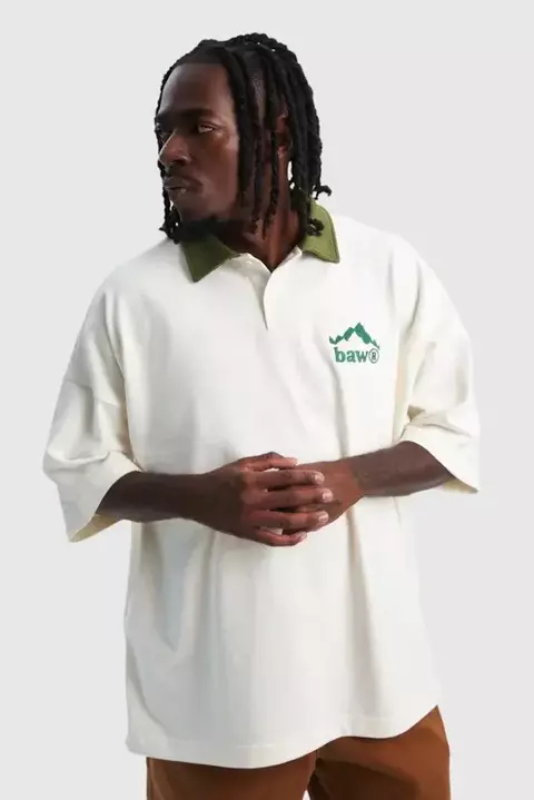 Polo Over Baw In Mountain