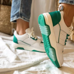 NOT YET verde! Último par en 35! - Romina Bonini