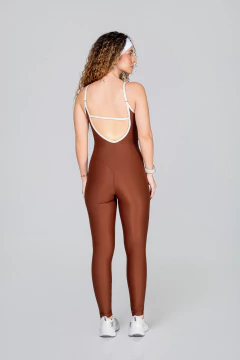 Imagem do Macacão Debora Preto com Branco