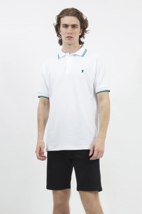 CHOMBA DE PIQUE CON DOBLE VIVO