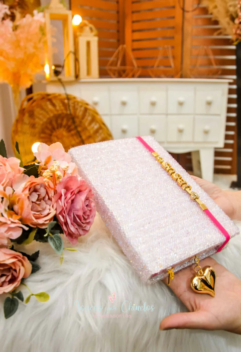 Bíblia Customizada Rosa Com Marcadores - PRONTA ENTREGA - ENVIO IMEDIATO - comprar online