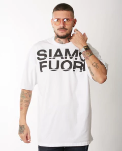 Imagen de Remera Siamo Fuori Oversize (V2501507)