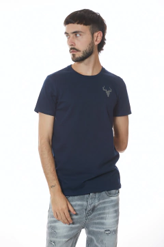 REMERA CIERVO (V2501515) - SIAMO FUORI