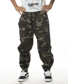 PANTALON JOGGER GABARDINA CAMUFLADO (V255394E1) en internet