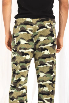 Pantalón camuflado - comprar online
