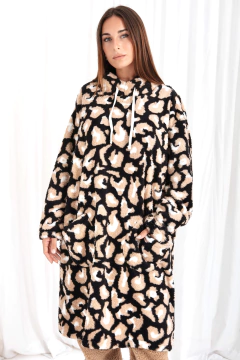 Pijamanta animal negro