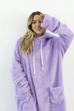 Imagen de pijamanta corderito bifaz lila