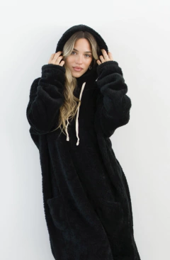 Pijamanta corderito bifaz negro - tienda online