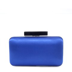 Clutch rectangular azul con broche negro