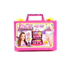 VALIJA CHICA JULIANA DISEÑO DE UÑAS