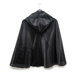 CAPA NEGRA CON CAPUCHA - comprar online