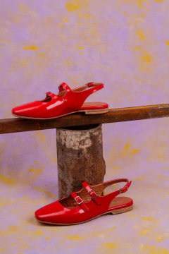 LUPI RED FLAT