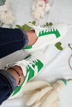 TATI VERDE Y BLANCO - Yamanas calzado de diseño