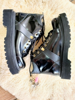 BORCEGO DALI NEGRO - Yamanas calzado de diseño