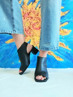 SANDALIA NILMA NEGRO - Yamanas calzado de diseño