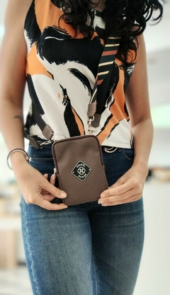 PORTA CELULAR HABANO - comprar online