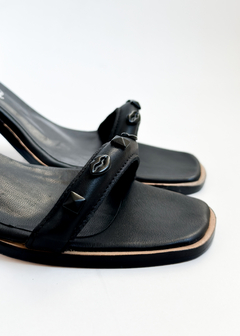 SANDALIA CHIC NEGRO - Yamanas calzado de diseño