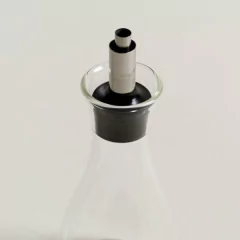 Aceitera con Tapón y Silicona 500 ml. en internet