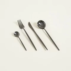 Set de Cubiertos 16 Piezas Dublín Negro Brillante - comprar online