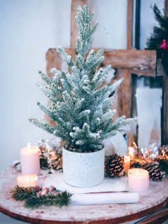 Árbol Nevado en Maceta 66 cm.