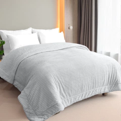 Acolchado Comfy Jacquard con Corderito Super King - comprar online