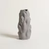 Florero Gujarat Grey 26x11 cm.