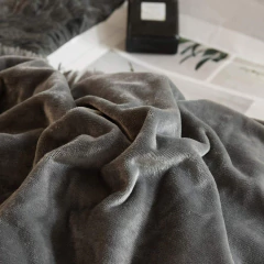 Acolchado Nordico Flannel Deluxe Queen