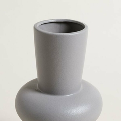 Florero Moma Grey 21,5x14 cm. en internet