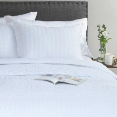 Cubrecama Bee con Fundas Queen - Duvet Home