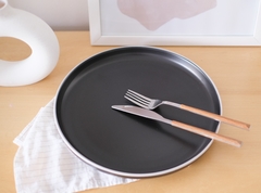 Plato Playo Sakura Porcelana Black 27 cms en internet