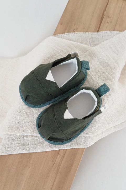 PREVENTA Alpargatas con suela Verde - comprar online