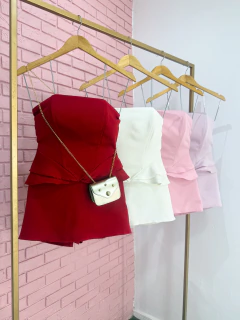 Conjunto babi aspas na internet