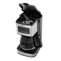 Cafetera programable de 12 tazas con pantalla táctil Oster - comprar online