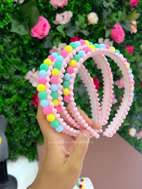 Tiara Pompom