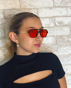 ÓCULOS DE SOL HYPE VERMELHO