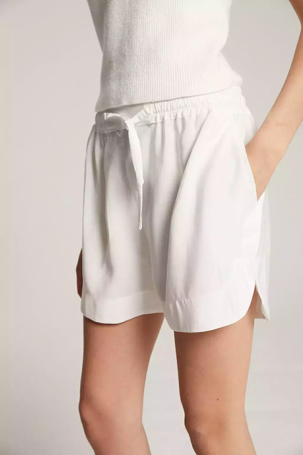 SHORT ROMERO