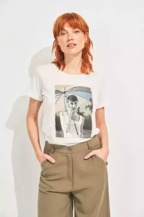 REMERA UMBRELLA BLANCO