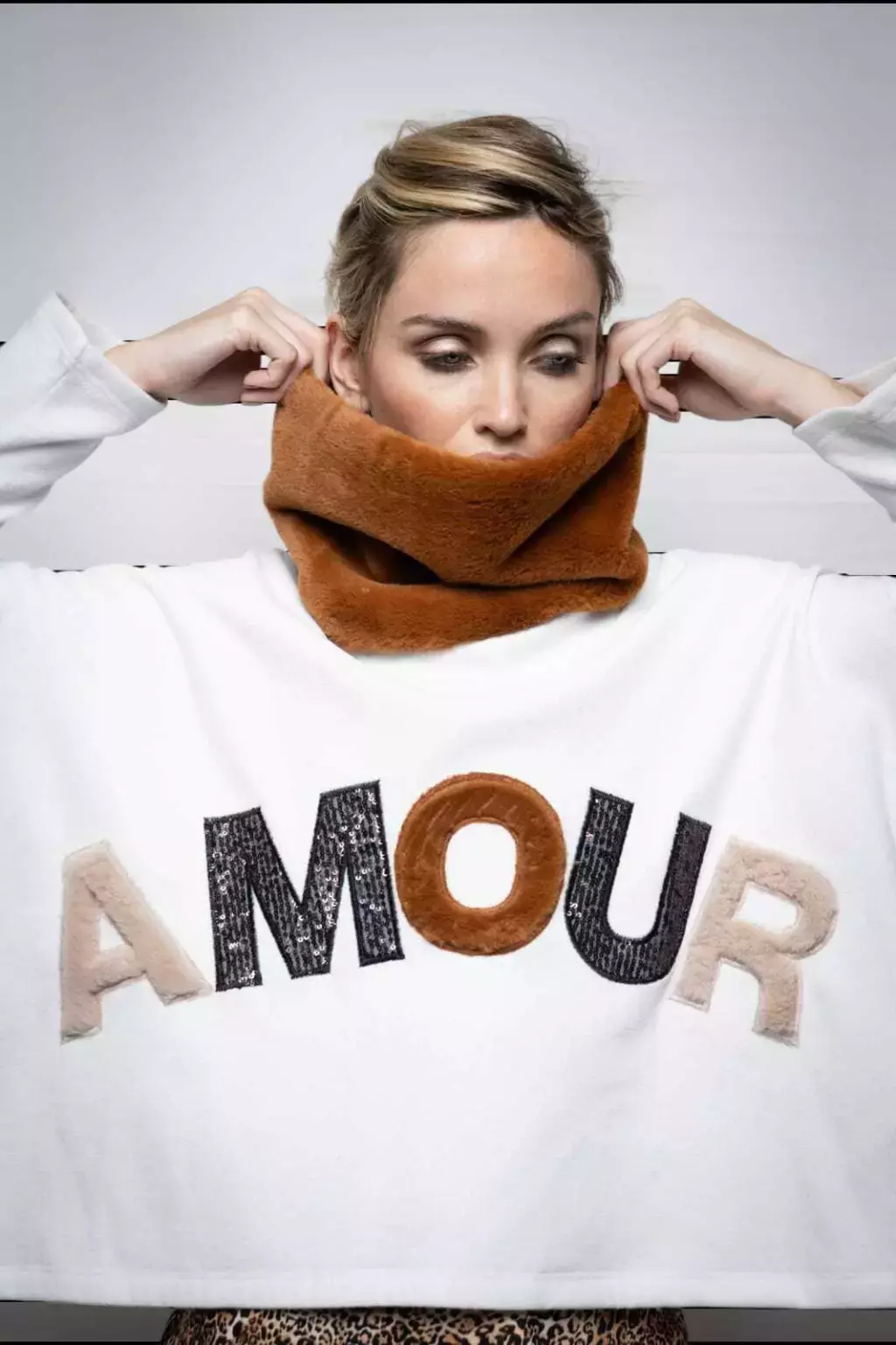 BUZO AMOUR