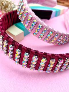KIT FACILITE LUXO VELUDO STRASS BOREAL ( PARA UMA TIARA) - comprar online
