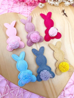 APLIQUE COELHO ACOLCHOADO 5 X 2,5 CM ( 1 UNIDADE)