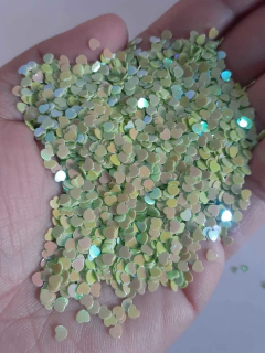 MICRO CORAÇÃO BRILHO EM PAETÊ (15 GRAMAS) - JC FITAS