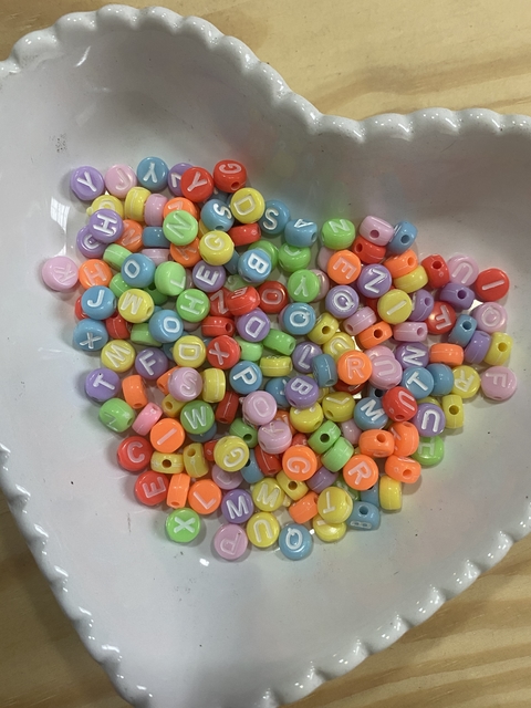 ENTRE MEIO REDONDO CORES VIBRANTES COM LETRAS (25 GRAMAS)