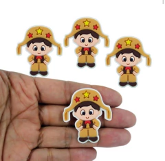 EMBORRACHADO MENINO CANGACEIRO 4 X 3,6 CM (1 UNIDADES)